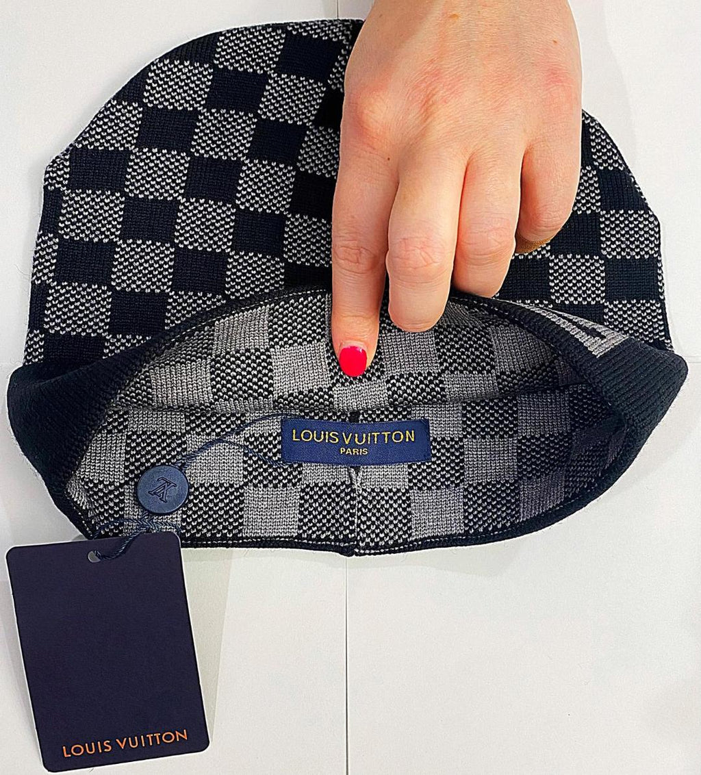 GREY UNISEX BEANIE